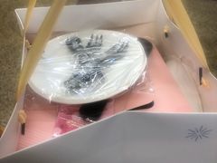 -花花卷卷·鲜食蛋糕(静安久光百货店)