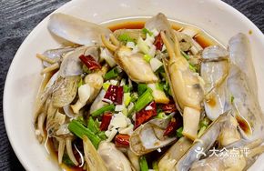 Stir-fried Clams in Oil