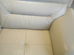 -京伟修鞋洗鞋奢侈品皮具护理店