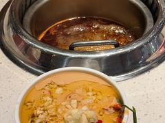 -龍歌自助小火锅(市南金茂湾店)