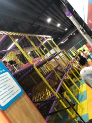 -蹦贝运动中心·蹦床·攀岩·闯关(龙岗店)