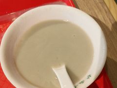 -护国寺小吃店(红莲南路店)