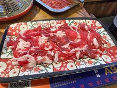 -洱火云南酸菜牛肉火锅(石景山当代商城店)