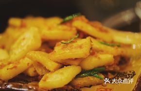 Spicy Chili Sauce Tofu with Rice Cake