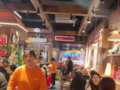 -巴卤社老火锅(财富店)