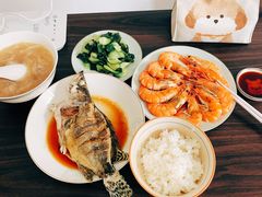 -乐禧母婴全自营月嫂(宝山店)