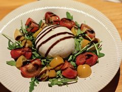 -JINNS锦时 steak&pizza(浸信会礼拜堂旧址店)