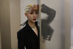 -变画·发型STUDIO