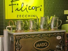 -MADO冰淇淋咖啡馆(淘金店)