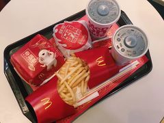-麦当劳(新世纪环球中心店)
