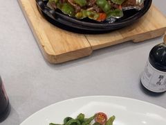 -新丁香海鲜酒店(银海商贸城店)
