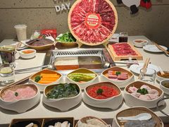 -海底捞火锅鲜切牛肉主题店(长寿路店)