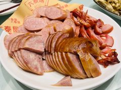 -六泰居·尔滨地标·东北菜(泰山路店)