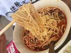 -李先生牛肉面大王(站北广场店)