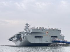 -泰达航母主题公园