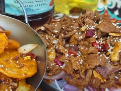 -壹阁胡羊焖饼(特色小吃街店)