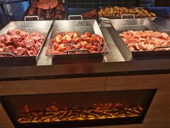 -釜御山海鲜烤肉火锅自助(新城市中心店)