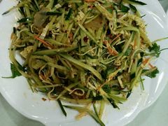-嘎吧锅私家菜馆(新村十区店)
