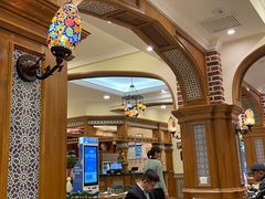 大堂-清真·玛丽亚新疆菜主题餐厅(浙江中路店)