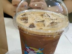 橘金气泡咖啡-瑞幸咖啡(纽宾凯酒店新华路店)