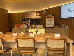 -银座仁志川·生吐司专门店(香港广场店)