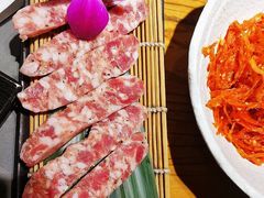 黑牛肋条肉-黑牛の店·和牛烧肉(大悦城店)