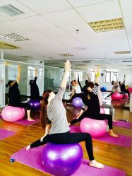 -爱尔乐美孕产瑜伽·普拉提