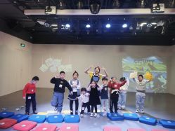 -小鸡哆哆故事屋·儿童乐园(嘉里城店)