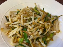 -魏铭鱼头捞饭(晋阳路店)