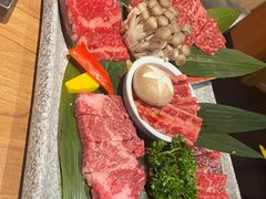 -炼火烤肉店