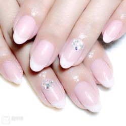 -Pink You美甲洗眉纹绣定制中心