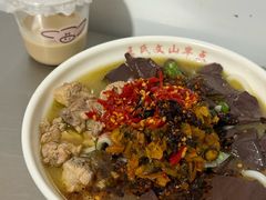 -文山荷鲜居(翠湖店)