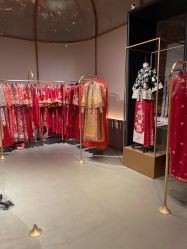 -藤薰定制中式嫁衣礼服旗袍店