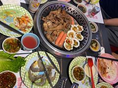 -杨排风自助餐厅(华贸店)