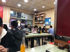 大堂-巧酱府重庆砂锅大全
