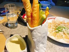 -穹六人间 people 6(岳阳路店)