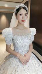-Lady  Jane高端婚纱礼服馆
