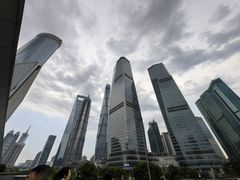 -陆家嘴空中步行连廊