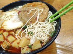 -志权牛肉面(灵山路店)