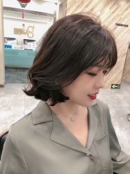 -银星女王公园发型艺术沙龙