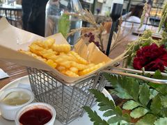 -喜洲吧·江畔老船厂·庭院餐厅(喜临院店)