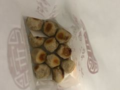 鲜肉一口酥-宋记饼家(石门二路店)