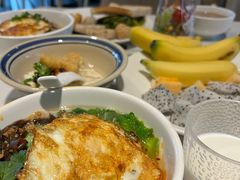 -长沙晚报大道亚朵酒店