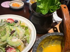 奶酪牛油果沙拉-Fuzzy Bistro 浮几韩餐·茶酒馆