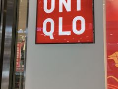 -优衣库(南宁江南万达店)