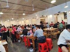 -冶建镜子·老南昌大排档·江西虾王(总店)