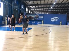 -布波运动公园羽毛球场