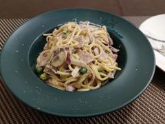 -悦享绿山墙西餐厅