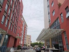 -上海市工商外国语学校