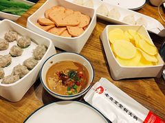 黄金蟹黄包-朴都老北京紫铜火锅(荣成九龙城店)